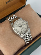 Carica l'immagine nel visualizzatore di Gallery, Rolex Datejust 36 ref. 16234 year 1999 full set