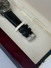 Carica l'immagine nel visualizzatore di Gallery, Longines Legend Diver 42mm ref. L3.674.4