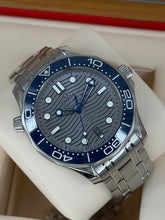 Carica l'immagine nel visualizzatore di Gallery, Omega Seamaster diver 300M ref. 21030422006001 year 2023 full set