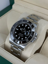 Carica l'immagine nel visualizzatore di Gallery, Rolex Submariner Date 116610LN year 2018 full set