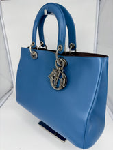 Carica l'immagine nel visualizzatore di Gallery, Borsa a mano Dior Diorissima two-way grande anno ~2013