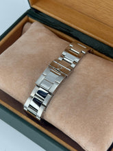 Carica l'immagine nel visualizzatore di Gallery, Rolex Yacht-Master platinium ref. 16622 year 2003