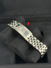 Carica l'immagine nel visualizzatore di Gallery, Tudor Black Bay Chrono Blu 79360B year 2024 full set LIKE NEW