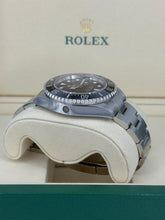 Carica l'immagine nel visualizzatore di Gallery, Rolex Sea-Dweller Single Red 126600 year 2025 full set LIKE NEW