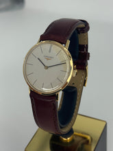 Carica l'immagine nel visualizzatore di Gallery, Longines a carica manuale con cassa in oro giallo 18 KT 34mm