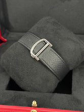 Carica l'immagine nel visualizzatore di Gallery, Cartier Tank Must XL WSTA0040 year 2025 full set LIKE NEW