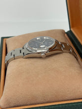 Carica l'immagine nel visualizzatore di Gallery, Rolex Oyster Perpetual Date ref. 15200 year 2002 full set