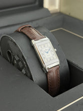 Carica l'immagine nel visualizzatore di Gallery, Jaeger-LeCoultre Reverso Lady ref. Q2608412 year 2015 full set