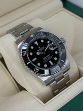 Carica l'immagine nel visualizzatore di Gallery, Rolex Submariner Date 116610LN year 2018 full set