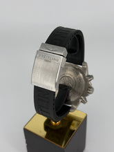 Carica l'immagine nel visualizzatore di Gallery, Breitling Avenger Brandit titanium referenza E13383