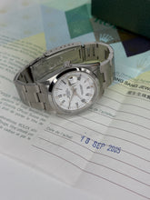 Carica l'immagine nel visualizzatore di Gallery, Rolex Oyster Perpetual Date ref. 15200 year 2005 full set