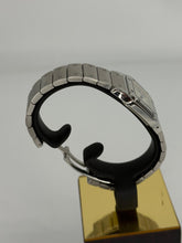 Carica l'immagine nel visualizzatore di Gallery, Cartier Santos Galbée 24mm ref. 1565 al quarzo