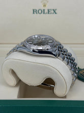 Carica l'immagine nel visualizzatore di Gallery, Rolex Datejust 36mm mint dial 126234 year 2025 full set