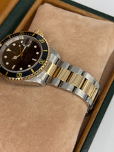 Carica l'immagine nel visualizzatore di Gallery, Rolex Submariner date ref. 16613 year 2000