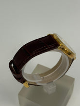 Carica l'immagine nel visualizzatore di Gallery, Baume & Mercier classima MV045075 in oro giallo 18KT 33 mm