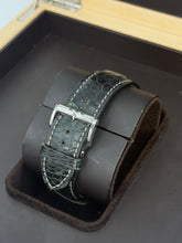 Carica l'immagine nel visualizzatore di Gallery, Eberhard & Co. Chrono 4 Ref. 31041CP year 2022 full set