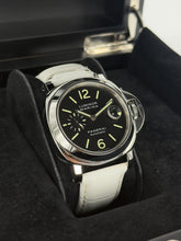 Carica l'immagine nel visualizzatore di Gallery, Panerai Luminor Marina Automatic PAM00104 year 2009 full set