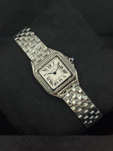 Carica l'immagine nel visualizzatore di Gallery, Cartier Panthère small WSPN0013 year 2026 full set LIKE NEW