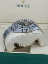 Carica l'immagine nel visualizzatore di Gallery, Rolex Explorer II 226570 year 2025 full set LIKE NEW