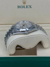 Carica l'immagine nel visualizzatore di Gallery, Rolex Datejust 41mm 126300 year 2026 full set LIKE NEW