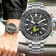 Carica l'immagine nel visualizzatore di Gallery, Citizen Promaster Geo Trekker radio controllato Eco-Drive BY3006-53E