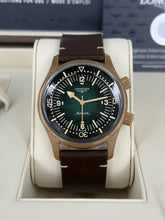 Carica l&#39;immagine nel visualizzatore di Gallery, Longines Legend Diver bronze ref. L37741502 year 2022 full set
