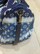 Carica l'immagine nel visualizzatore di Gallery, Louis Vuitton Keepall Bandoulière 50 LV Escale ref. M45117 summer 2020 collection
