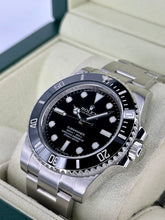 Carica l&#39;immagine nel visualizzatore di Gallery, Rolex Submariner no date 114060 year 2014 FULL SET
