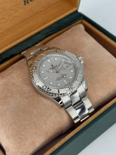 Carica l'immagine nel visualizzatore di Gallery, Rolex Yacht-Master platinium ref. 16622 year 2003
