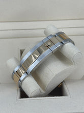 Carica l&#39;immagine nel visualizzatore di Gallery, Rolex Submariner Date 116613LB year 2017 full set
