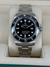 Carica l&#39;immagine nel visualizzatore di Gallery, Rolex Sea-Dweller 4000 ref. 116600 year 2014 full set
