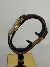 Carica l&#39;immagine nel visualizzatore di Gallery, Zenith stellina automatico in oro giallo 18 KT 34mm
