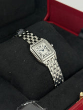 Carica l'immagine nel visualizzatore di Gallery, Cartier Panthère Small WSPN0013 year 2026 full set LIKE NEW
