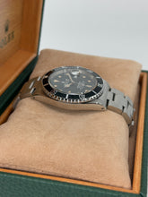 Carica l&#39;immagine nel visualizzatore di Gallery, Rolex Submariner Date 16610 year 1993 full set
