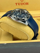 Carica l&#39;immagine nel visualizzatore di Gallery, Tudor hydronaut II “blue dial” ref.  20030 year 2007 full set
