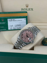 Carica l'immagine nel visualizzatore di Gallery, Rolex Datejust 36mm ref. 126234 year 2019 full set
