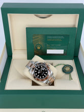 Carica l&#39;immagine nel visualizzatore di Gallery, Rolex GMT-Master II Rootbeer 126711CHNR year 2023 full set
