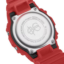 Carica l'immagine nel visualizzatore di Gallery, Orologio Casio Sfera Ebbasta x G-Shock DW-5600SFE25-4ER
