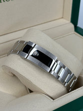 Carica l&#39;immagine nel visualizzatore di Gallery, Rolex Datejust 36 ref 126200 year 2023 full set like new
