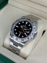 Carica l'immagine nel visualizzatore di Gallery, Rolex Explorer II 226570 year 2025 full set LIKE NEW
