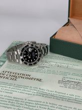 Carica l&#39;immagine nel visualizzatore di Gallery, Rolex Submariner Date 16610 year 1997 full set
