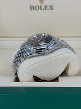 Carica l&#39;immagine nel visualizzatore di Gallery, Rolex Datejust 36mm Blu ref. 126200 year 2021 full set

