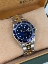 Carica l&#39;immagine nel visualizzatore di Gallery, Rolex Submariner Date ref. 16613 year 1991

