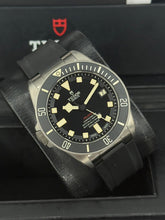 Carica l'immagine nel visualizzatore di Gallery, Tudor Pelagos LHD Titanium 25610TNL year 2021 full set
