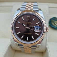 Carica l&#39;immagine nel visualizzatore di Gallery, Rolex Datejust Chocolate 41mm 126331 full set 2019
