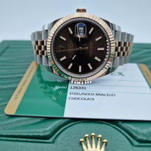 Carica l&#39;immagine nel visualizzatore di Gallery, Rolex Datejust Chocolate 41mm 126331 full set 2019
