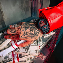 Carica l'immagine nel visualizzatore di Gallery, Orologio Casio Sfera Ebbasta x G-Shock DW-6900SFE25-1ER
