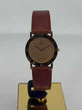 Carica l&#39;immagine nel visualizzatore di Gallery, Corum Romulus al quarzo in oro giallo 18KT 30mm
