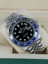 Carica l'immagine nel visualizzatore di Gallery, Rolex GMT-Master II Batgirl 126710BLNR year 2020 full set
