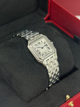 Carica l'immagine nel visualizzatore di Gallery, Cartier Panthère medium WSPN0015 year 2026 full set LIKE NEW
